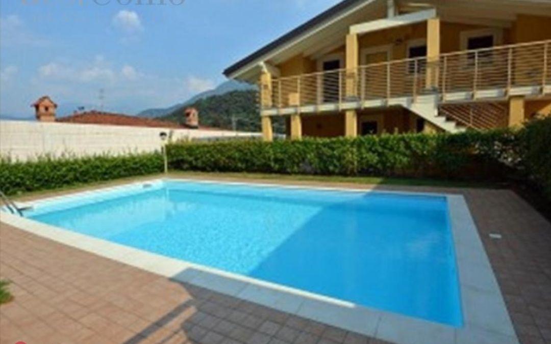 דירות לנו Attico With Swimming Pool מראה חיצוני תמונה